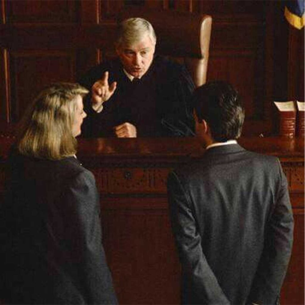 Spanish speaking criminal defense lawyer in San Diego Jason Ronis Law bilingual attorney